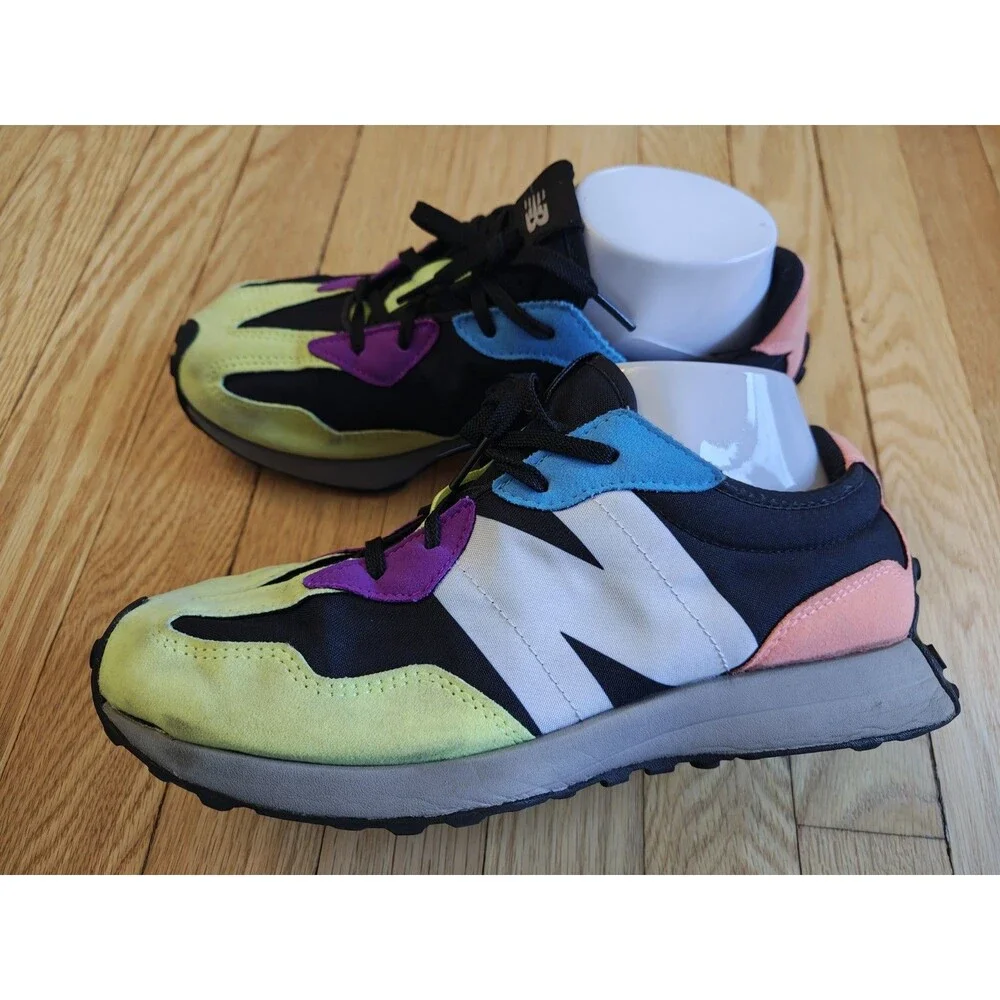 New Balance 327 Sneakers Women’s 8 Paradise Pink Black Multi Color Retro Running